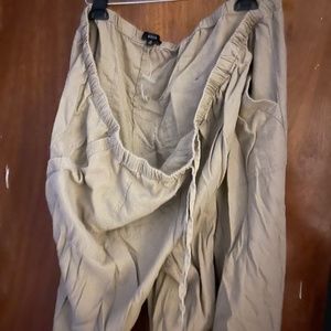 Ellos size 32 pants  new